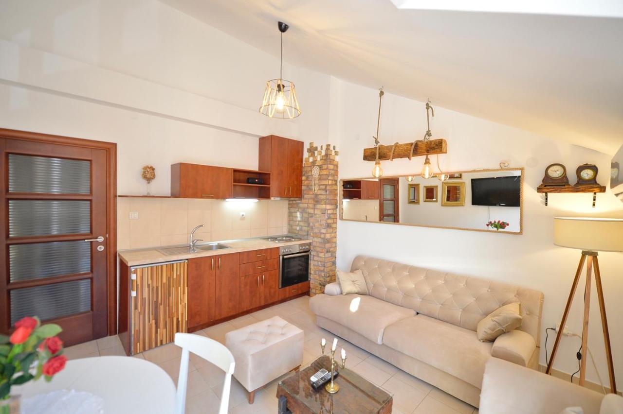 Stylish Apartment 22 Котор Екстер'єр фото